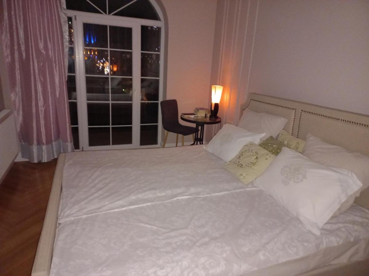 Old Batumi Mare Appartement Buitenkant foto
