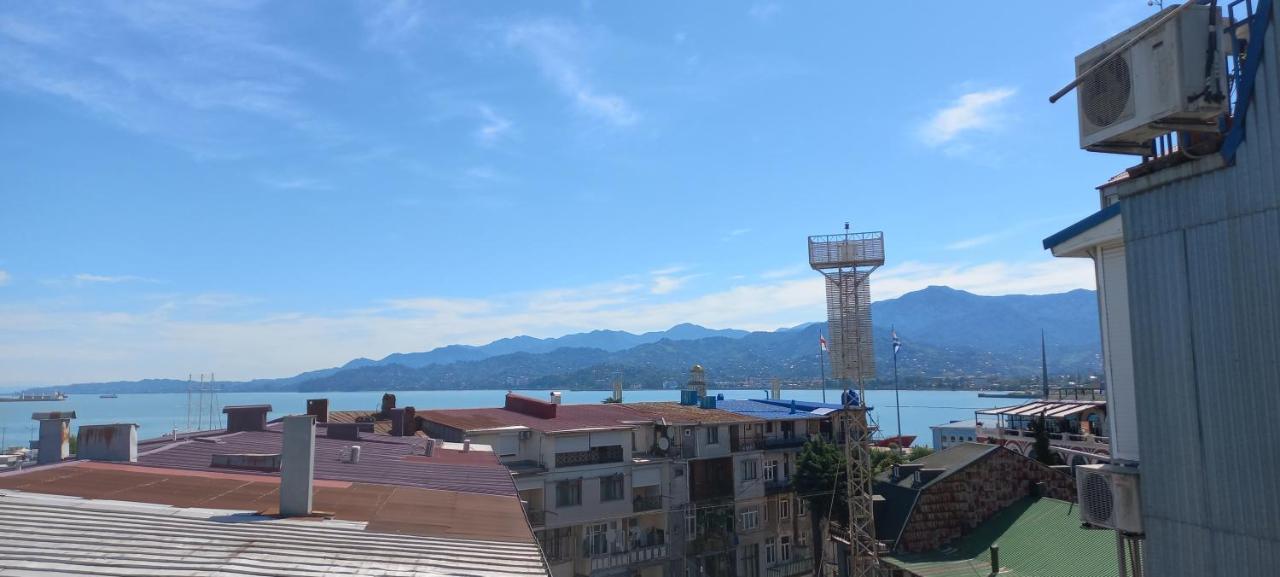 Old Batumi Mare Appartement Buitenkant foto